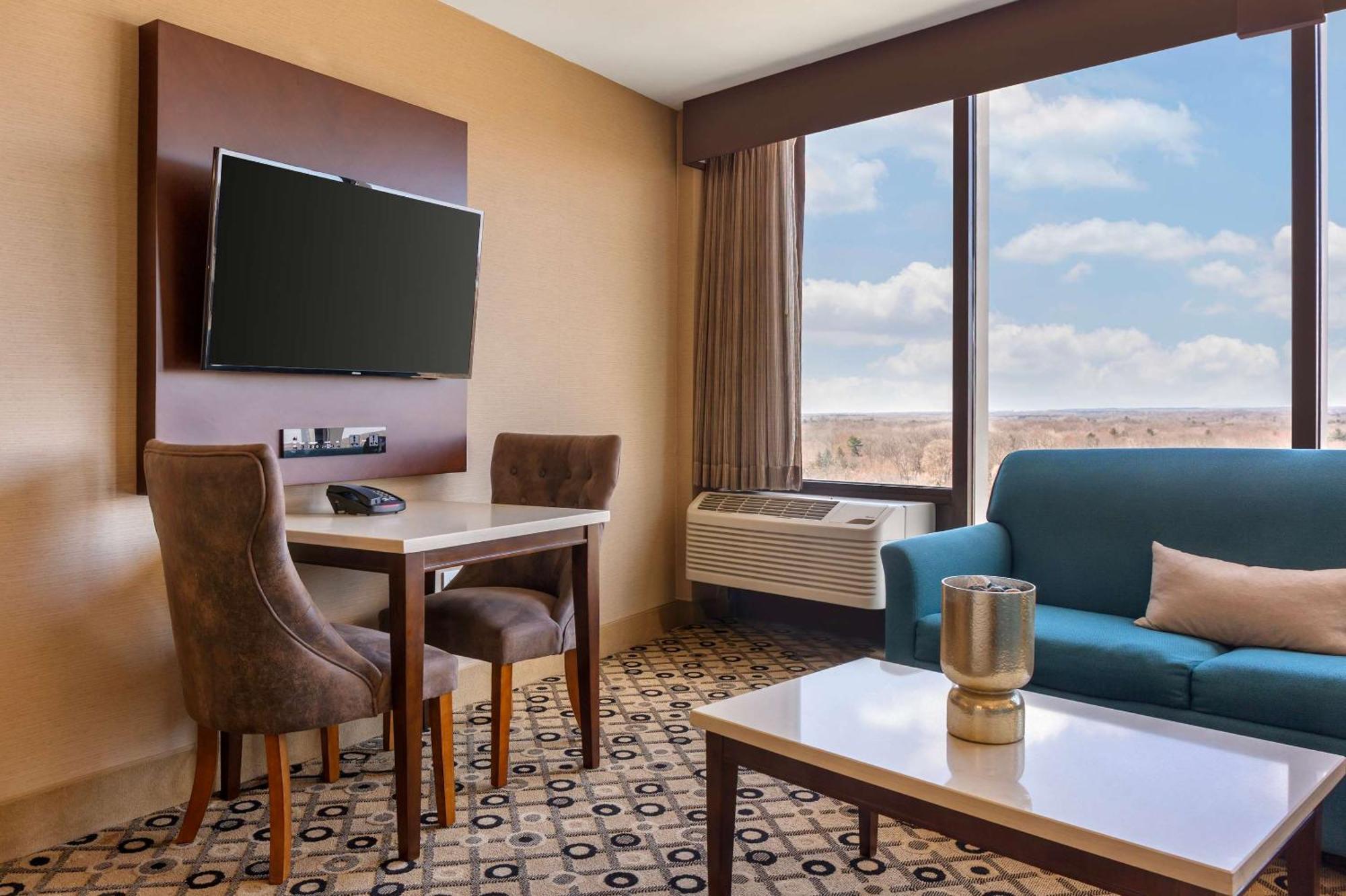 Radisson Hotel Southfield-Detroit Exterior photo